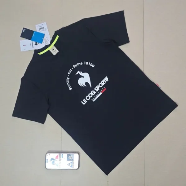 2025 T-Shirt with Stylish Design and Minimalist Appeal - Image 8