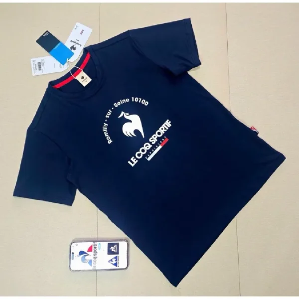 2025 T-Shirt with Stylish Design and Minimalist Appeal - Image 9
